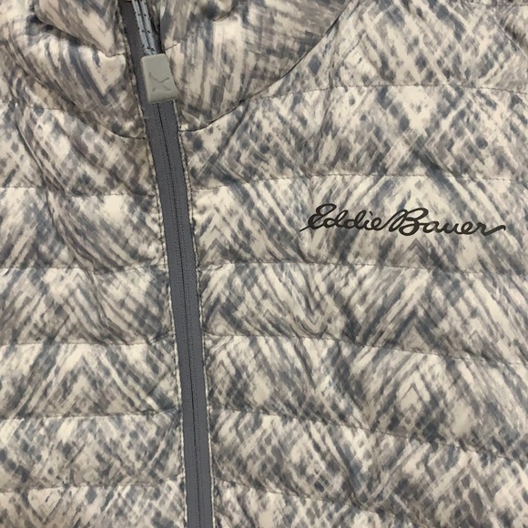 Eddie Bauer Vest - Picture 2 of 14